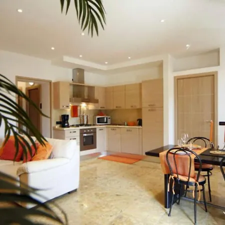 Appartement Gorgeous 1 Double Bedroom *